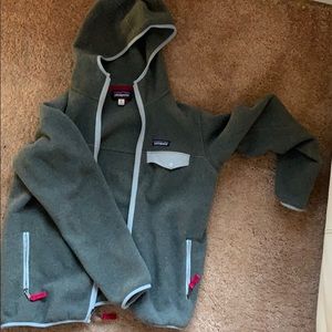 patagonia zip up fleece